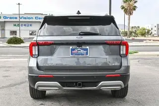 Ford Explorer 2025 AWD Platinum 4 puertas SUV