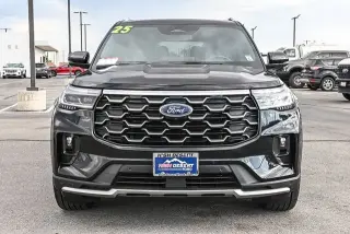 Ford Explorer 2025 AWD Platinum 4 puertas SUV