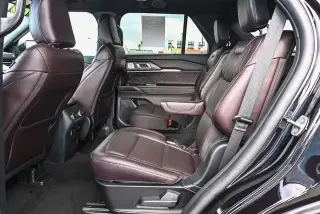 Ford Explorer 2025 AWD Platinum 4 puertas SUV