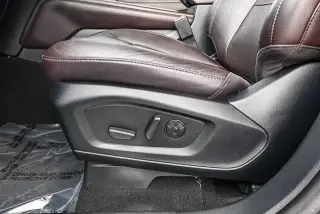 Ford Explorer 2025 AWD Platinum 4 puertas SUV