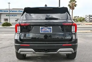 Ford Explorer 2025 AWD Platinum 4 puertas SUV