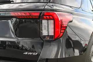 Ford Explorer 2025 AWD Platinum 4 puertas SUV