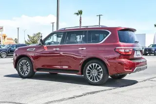 Nissan Armada 2023 4x2 Platinum 4 puertas SUV