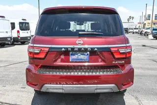 Nissan Armada 2023 4x2 Platinum 4 puertas SUV