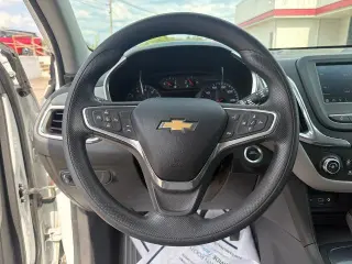 Chevrolet Equinox 2021 LS 4 puertas SUV con paquete 1LS