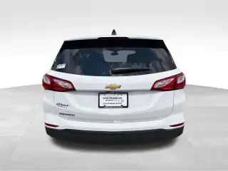Chevrolet Equinox 2021 LS 4 puertas SUV con paquete 1LS