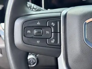 GMC Sierra 1500 2025 4x4 SLT Cabina Crew 4 puertas 5.8 pies. Caja corta