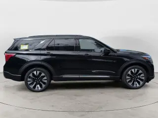 Ford Explorer 2025 AWD Platinum 4 puertas SUV