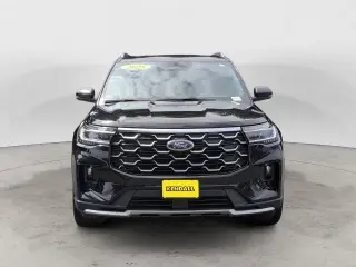 Ford Explorer 2025 AWD Platinum 4 puertas SUV