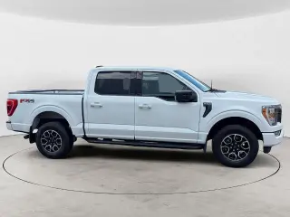 Ford F-150 2023 4x4 XLT 4 puertas SuperCrew 6.5 pies SB