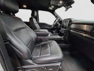 Ford F-150 2023 4x4 Lariat 4 puertas SuperCrew 6.5 pies SB