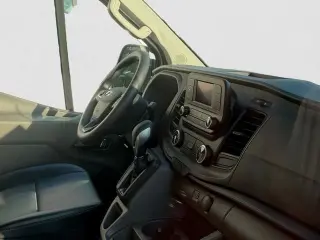Ford Transit 2024 150 3 puertas SWB Techo Bajo Furgón de Carga