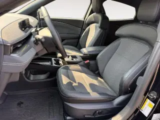 Ford Mustang Mach-E 2025 AWD GT 4 puertas SUV