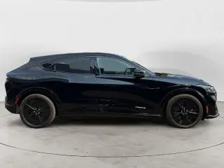 Ford Mustang Mach-E 2025 AWD GT 4 puertas SUV