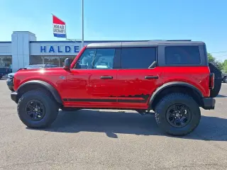 Ford Bronco 2023 4x4 Wildtrak Advanced 4 puertas SUV