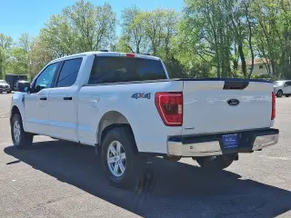 Ford F-150 2023 4x4 XLT 4 puertas SuperCrew 5.5 pies SB