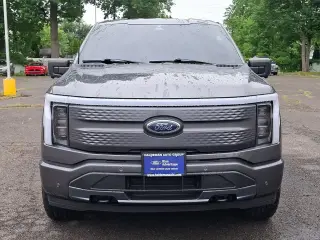 Ford F-150 Lightning 2023 AWD XLT 4 puertas SuperCrew 5.5 pies. SB