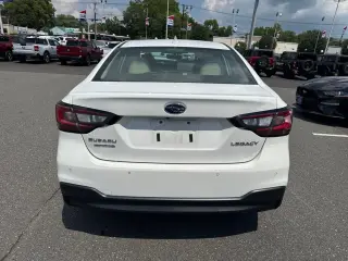 Subaru Legacy 2025 AWD Limited 4 puertas Sedan