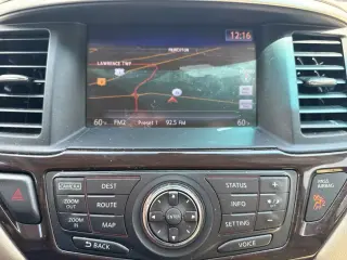 Nissan Pathfinder 2013 4x4 S 4 puertas SUV