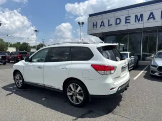 Nissan Pathfinder 2013 4x4 S 4 puertas SUV