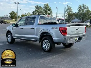 Ford F-150 2023 4x4 XLT 4 puertas SuperCrew 5.5 pies SB