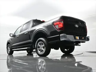 Ford F-150 2025 4x4 XLT 4 puertas SuperCrew 6.5 pies SB