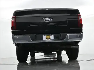 Ford F-150 2025 4x4 XLT 4 puertas SuperCrew 6.5 pies SB