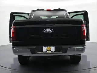 Ford F-150 2025 4x4 XLT 4 puertas SuperCrew 6.5 pies SB