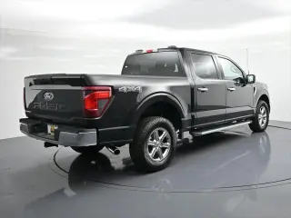 Ford F-150 2025 4x4 XLT 4 puertas SuperCrew 6.5 pies SB