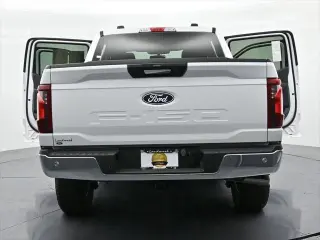 Ford F-150 2024 4x4 XLT 4 puertas SuperCrew caja de 5.5 pies