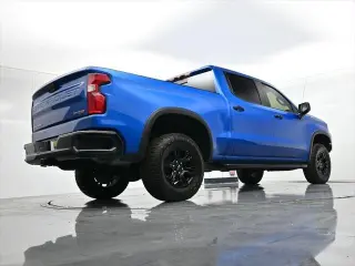 Chevrolet Silverado 1500 2022 4x4 ZR2 4 puertas Cabina doble 5.8 pies. Caja corta