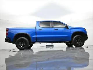 Chevrolet Silverado 1500 2022 4x4 ZR2 4 puertas Cabina doble 5.8 pies. Caja corta