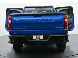 Chevrolet Silverado 1500 2022 4x4 ZR2 4 puertas Cabina doble 5.8 pies. Caja corta