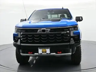 Chevrolet Silverado 1500 2022 4x4 ZR2 4 puertas Cabina doble 5.8 pies. Caja corta