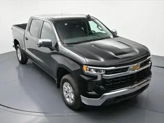 Chevrolet Silverado 1500 2025 4x4 LT 4 puertas Cabina Crew 5.8 pies. SB con 1LT