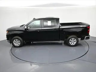 Chevrolet Silverado 1500 2025 4x4 LT 4 puertas Cabina Crew 5.8 pies. SB con 1LT