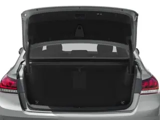 Genesis G80 2017 AWD 3.8 4 puertas Sedan