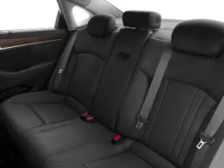 Genesis G80 2017 AWD 3.8 4 puertas Sedan