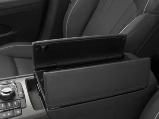 Genesis G80 2017 AWD 3.8 4 puertas Sedan