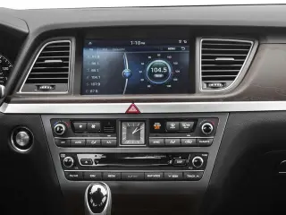 Genesis G80 2017 AWD 3.8 4 puertas Sedan