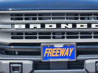 Ford Bronco 2024 4x4 Black Diamond 4 puertas SUV