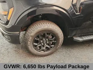 Ford F-150 2025 4x4 XLT 4 puertas SuperCrew 5.5 pies. Caja corta