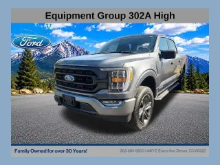 Ford F-150 2023 4x4 XLT 4 puertas SuperCrew 5.5 pies. Caja corta
