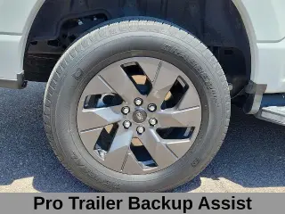 Ford F-150 Lightning 2023 AWD Lariat 4 puertas SuperCrew 5.5 pies. SB