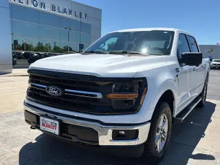 Ford F-150 2024 4x4 XLT 4 puertas SuperCrew 6.5 pies SB