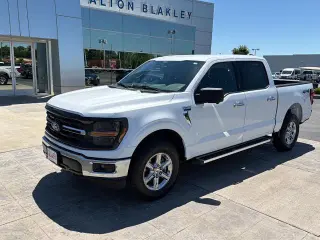 Ford F-150 2024 4x4 XLT 4 puertas SuperCrew 6.5 pies SB