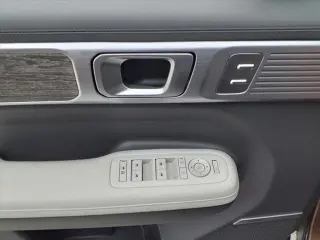 Hyundai SANTA FE 2024 AWD Limited 4 puertas SUV