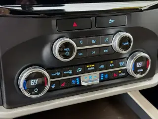 Ford Expedition 2023 4x4 Limited 4 puertas SUV