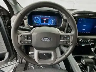 Ford F-150 Lightning 2024 AWD XLT 4 puertas SuperCrew 5.5 pies. SB