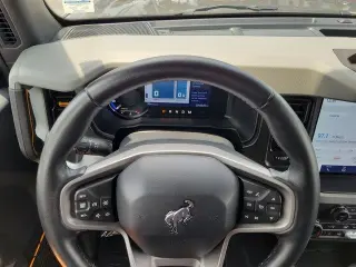 Ford Bronco 2023 4x4 Base Advanced 2 puertas SUV